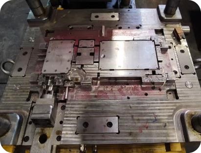 قالب نگهدارنده برد PCB بدنه يخچال فريزر
